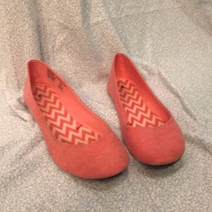 Pink flats